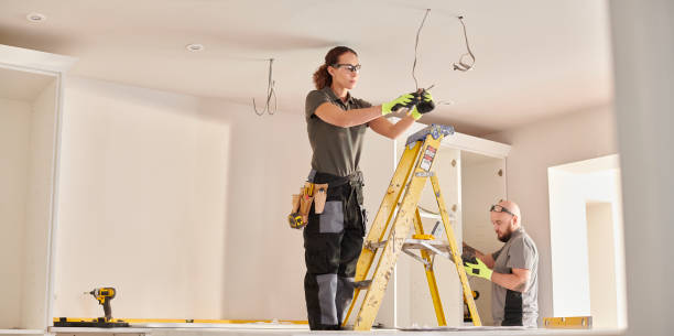 Best Commercial Electrician Services  in Crestview, FL