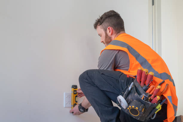 Best Emergency Electrical Repair  in Crestview, FL